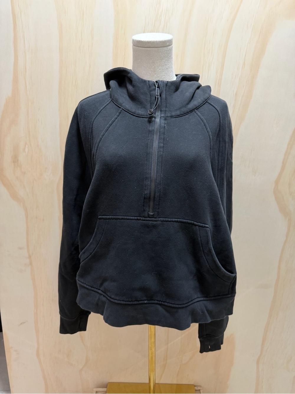 Lululemon Scuba Oversized 1/2 Zip Hoodie
Black